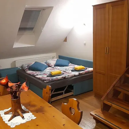 Apartma In Bungalov Jezerci Gozd Martuljek Exterior photo