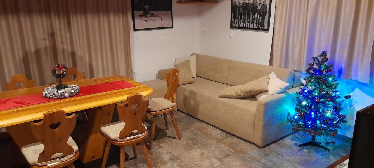 Apartment Apartma In Jezerci Gozd Martuljek