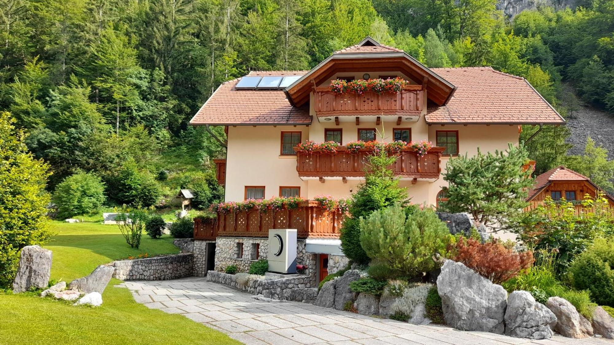 Apartma In Jezerci